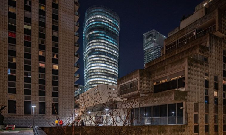 Tour Alto · La Défense Tour Alto — La Défense — référence SOBAGEI Bâtiment